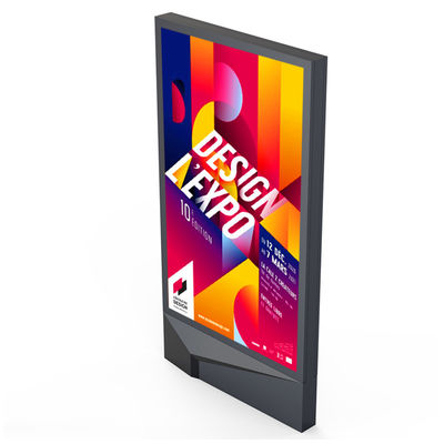 Installation facile 3840Hz IP65 étanche P4 P5 P6 P8 P10 10000nits Signalisation numérique LED extérieure Mupi